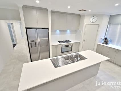 24 Pinot Loop, Pearsall - Thumbnail 4