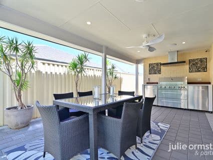 24 Pinot Loop, Pearsall - Thumbnail 5
