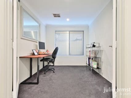 24 Pinot Loop, Pearsall - Thumbnail 8