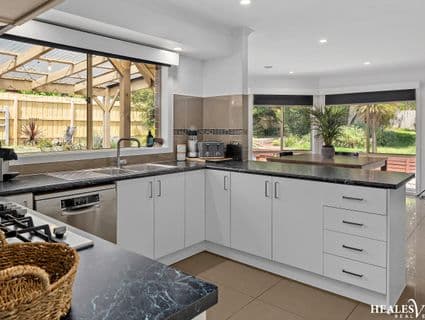 72 Auburn Road, Healesville - Thumbnail 4