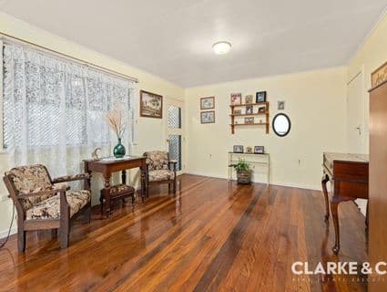7 Spanner Road, Glass House Mountains - Thumbnail 4