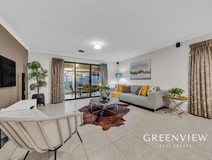 56 Ardent Crescent, Cranbourne East - Thumbnail 8