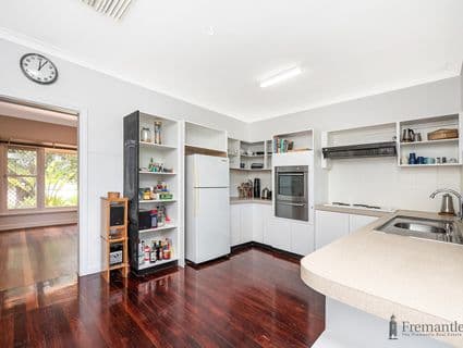 9 Gosch Street, Hamilton Hill - Thumbnail 7
