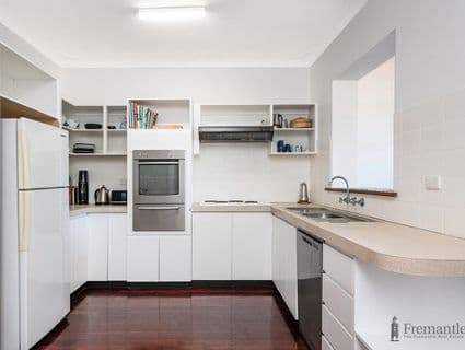 9 Gosch Street, Hamilton Hill - Thumbnail 8