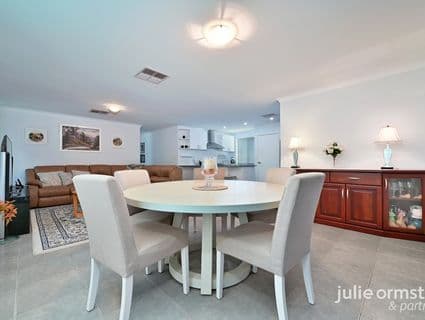 10 Watershed Way, Pearsall - Thumbnail 5