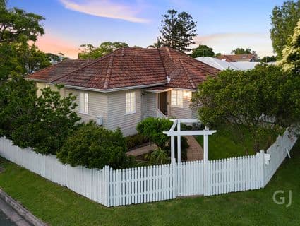 18 Southerden Avenue, Grange - Thumbnail 2