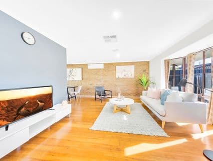 8 Radstock Place, Craigieburn - Thumbnail 4