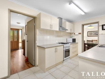 9 Jenola Court, Hastings - Thumbnail 3