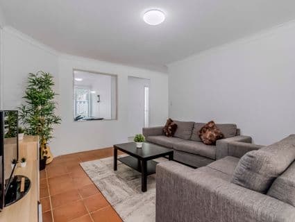 8 Barrul Place, Thornlie - Thumbnail 3