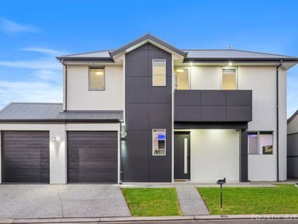 13 Carlett Street, Mawson Lakes - Image 1