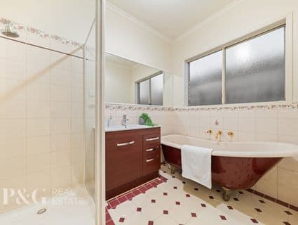 14 Dorchester Drive, Narre Warren South - Thumbnail 5