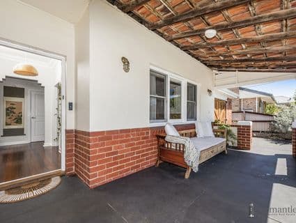 5 Bailey Street, Hamilton Hill - Thumbnail 2