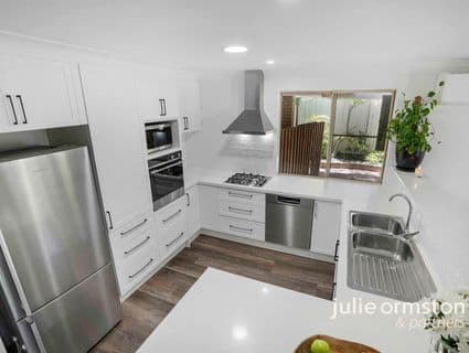 4 Chipala Court, Edgewater - Thumbnail 2