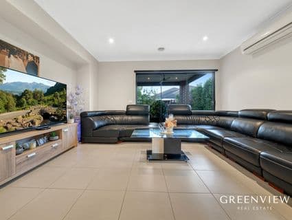 21 Perry Circuit, Cranbourne North - Thumbnail 3