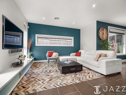 3 Middle Park Drive, Point Cook - Thumbnail 2