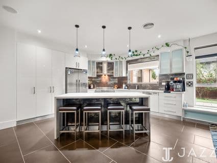3 Middle Park Drive, Point Cook - Thumbnail 7