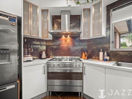 3 Middle Park Drive, Point Cook - Thumbnail 8