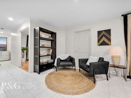 2 Ruffles Close, Narre Warren South - Thumbnail 4