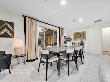 2 Ruffles Close, Narre Warren South - Thumbnail 6