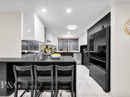 2 Ruffles Close, Narre Warren South - Thumbnail 8