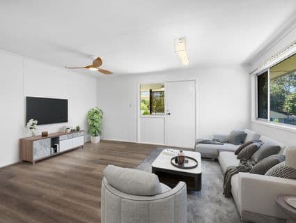 49 Doreen Crescent, Ellen Grove - Thumbnail 6