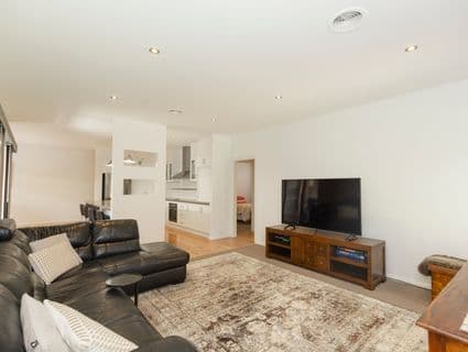 16 Village Way, Swan Hill - Thumbnail 7