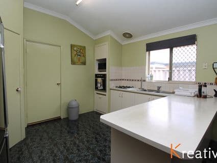 3 Shelduck Crescent, Bennett Springs - Thumbnail 5