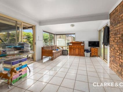 42 Johnston Road, Glass House Mountains - Thumbnail 5