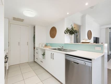 2303/27 Boardwalk Boulevard, Mount Coolum - Thumbnail 5