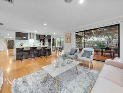 2 Dorchester Drive, Narre Warren South - Image 1