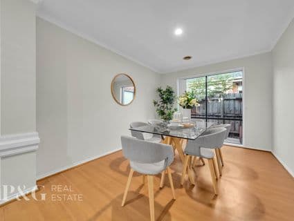 2 Dorchester Drive, Narre Warren South - Thumbnail 5