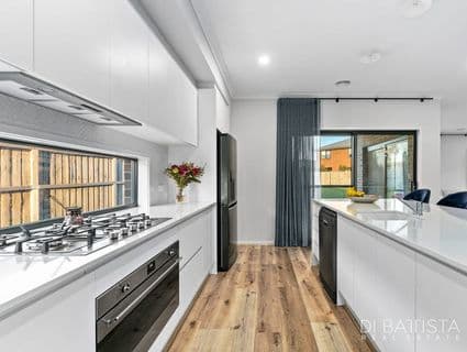24 Cascade Drive, Beveridge - Thumbnail 6