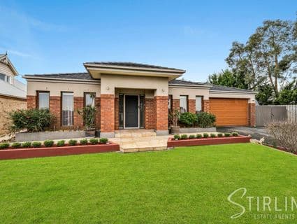 15 Gentle Annie Drive, Blind Bight - Image 1