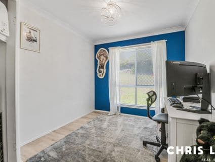 85 Overland Drive, Edens Landing - Thumbnail 8
