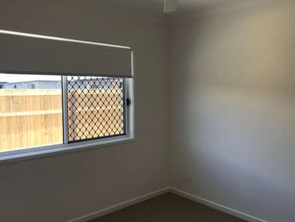 38 Sawmill Drive, Greenbank - Thumbnail 6