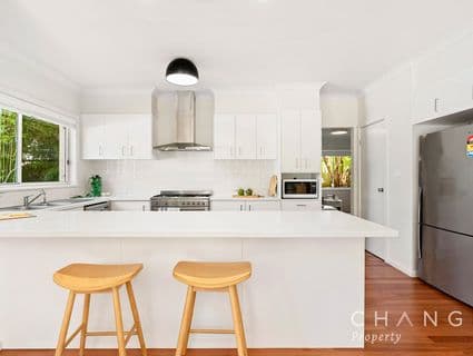 26 Fiesta Crescent, Copacabana - Thumbnail 5