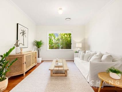 26 Fiesta Crescent, Copacabana - Thumbnail 6