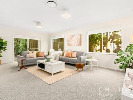 26 Fiesta Crescent, Copacabana - Thumbnail 7