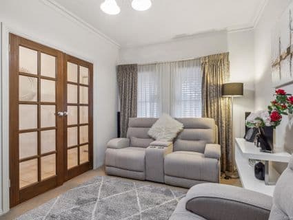5 Pillie Crescent, Mawson Lakes - Thumbnail 3