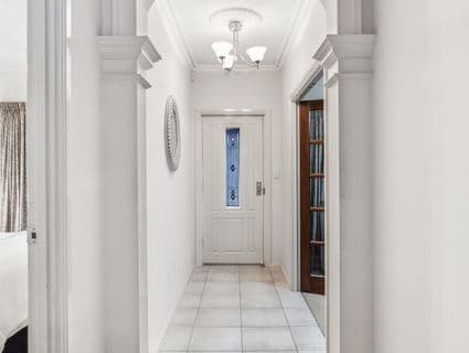 5 Pillie Crescent, Mawson Lakes - Thumbnail 4