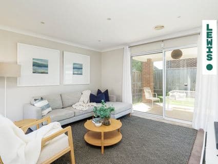 26 Nebula Crescent, Mickleham - Thumbnail 4