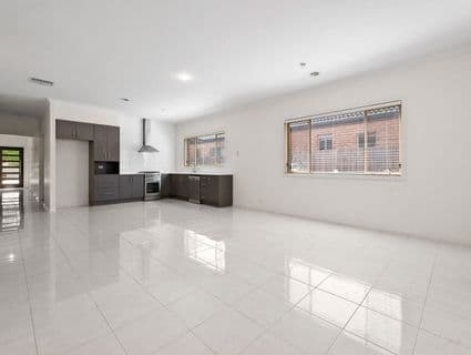 36 Malua Circuit, Sandhurst - Thumbnail 5