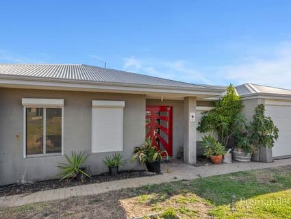 42 Sawle Road, Hamilton Hill - Thumbnail 7