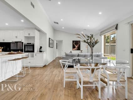 15 Wattlebird Court, Narre Warren - Thumbnail 2