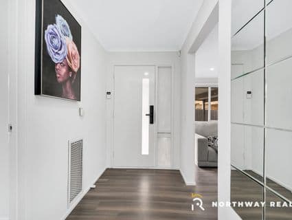 29 Mitford Crescent, Craigieburn - Thumbnail 4