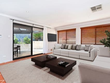 4 Laurelston Heights, Woodvale - Thumbnail 3