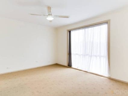 404, Cranbourne West - Thumbnail 5