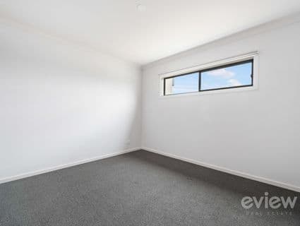 2 Bloom Street, Werribee - Thumbnail 8