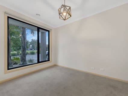 6 Osprey Place, Craigieburn - Thumbnail 8