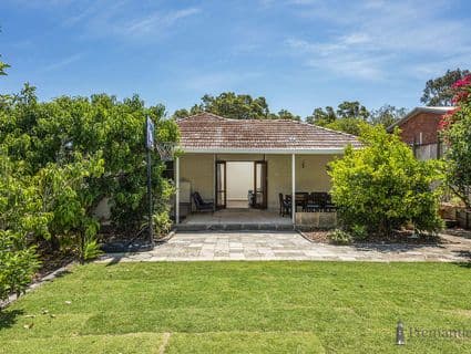 34 Redmond Road, Hamilton Hill - Thumbnail 5